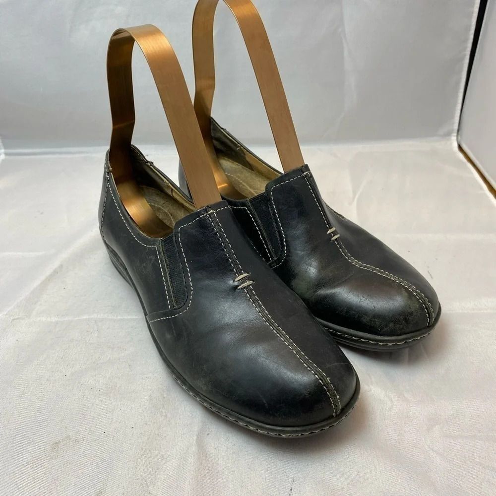 Natural Sole by Naturalizer Size 6 Black